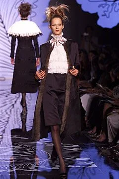 Look 24